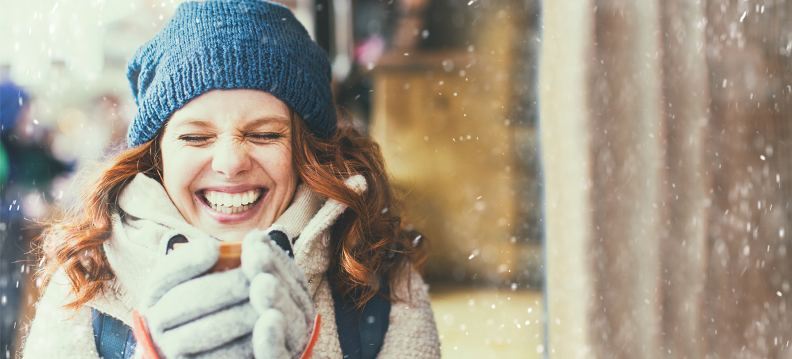 Mujer con ropa invernal